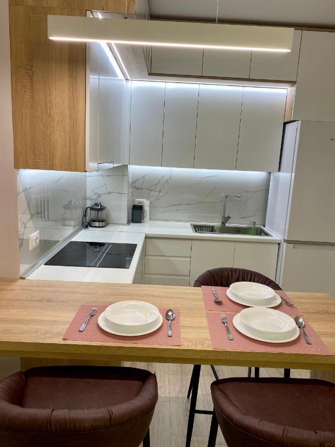 Lovely Apartment Τίρανα Εξωτερικό φωτογραφία